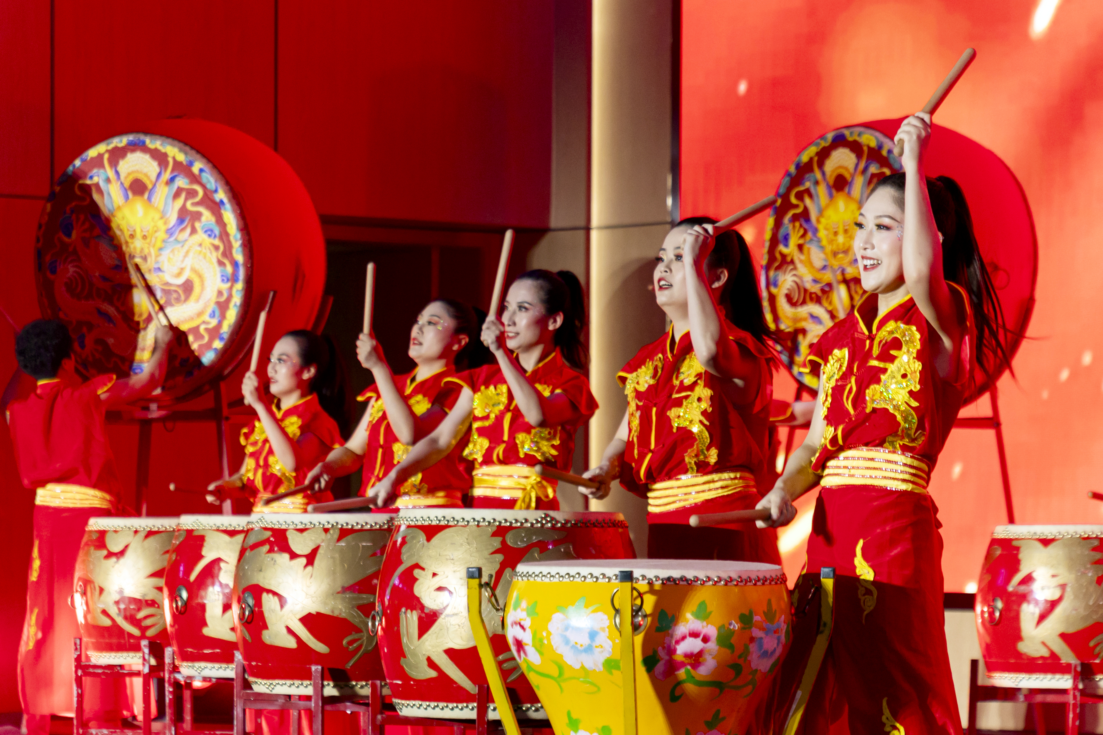 豐富多彩的文藝活動(dòng)